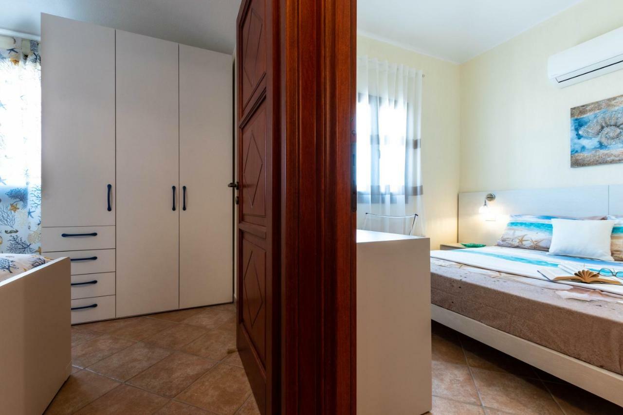 La Casa Delle Conchiglie Villa Villasimius Exteriör bild